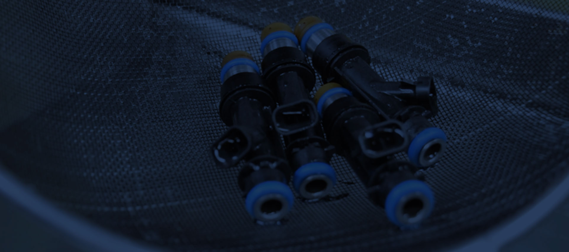 Ultrasonic injectors cleaner